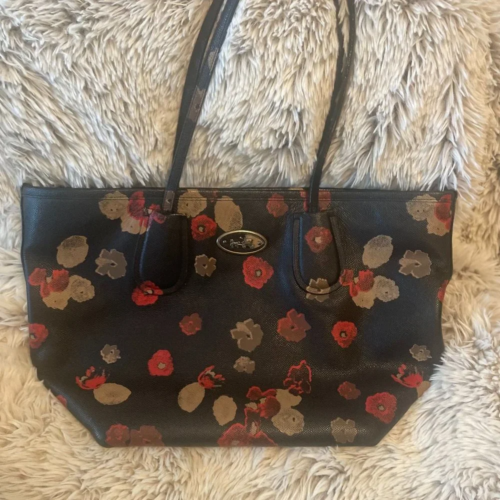 COACH Taxi Tote